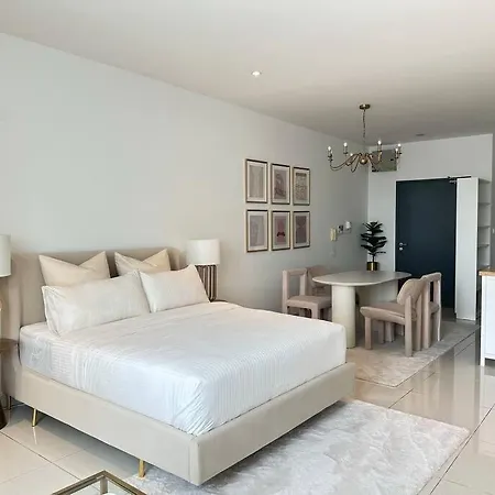 The Gilded Studio Petaling Jaya With City View Exterior photo